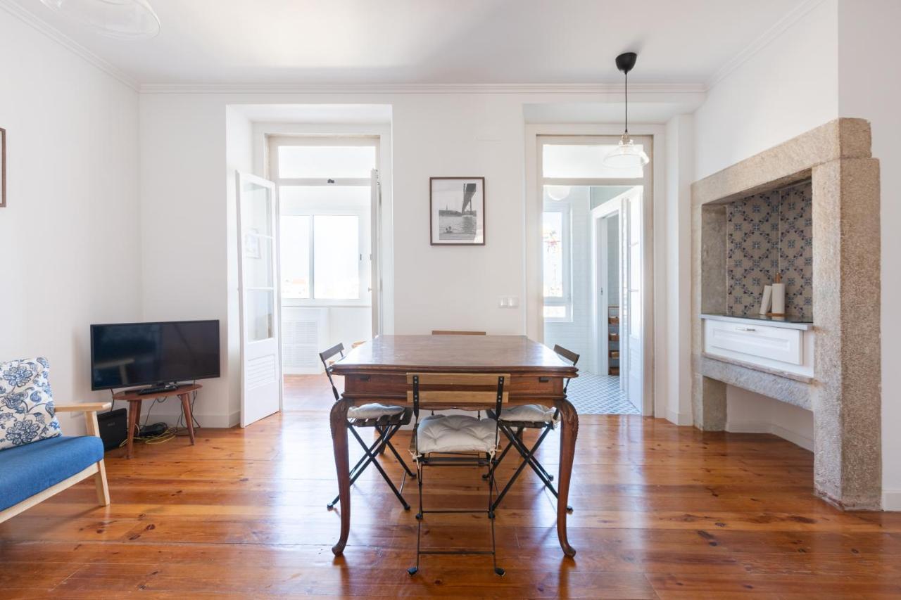 White & Blue Vintage Home In Graca Lisboa Exterior foto
